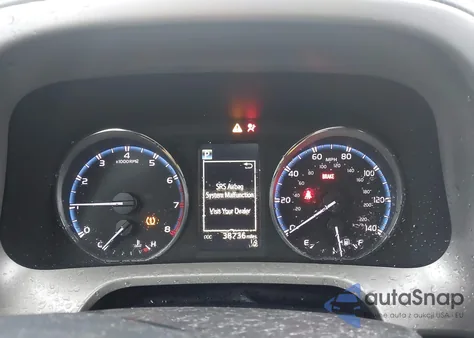 2018 Toyota Rav4 Limited z USA, uszkodzony, nr VIN 2T3DFREV3JW819428